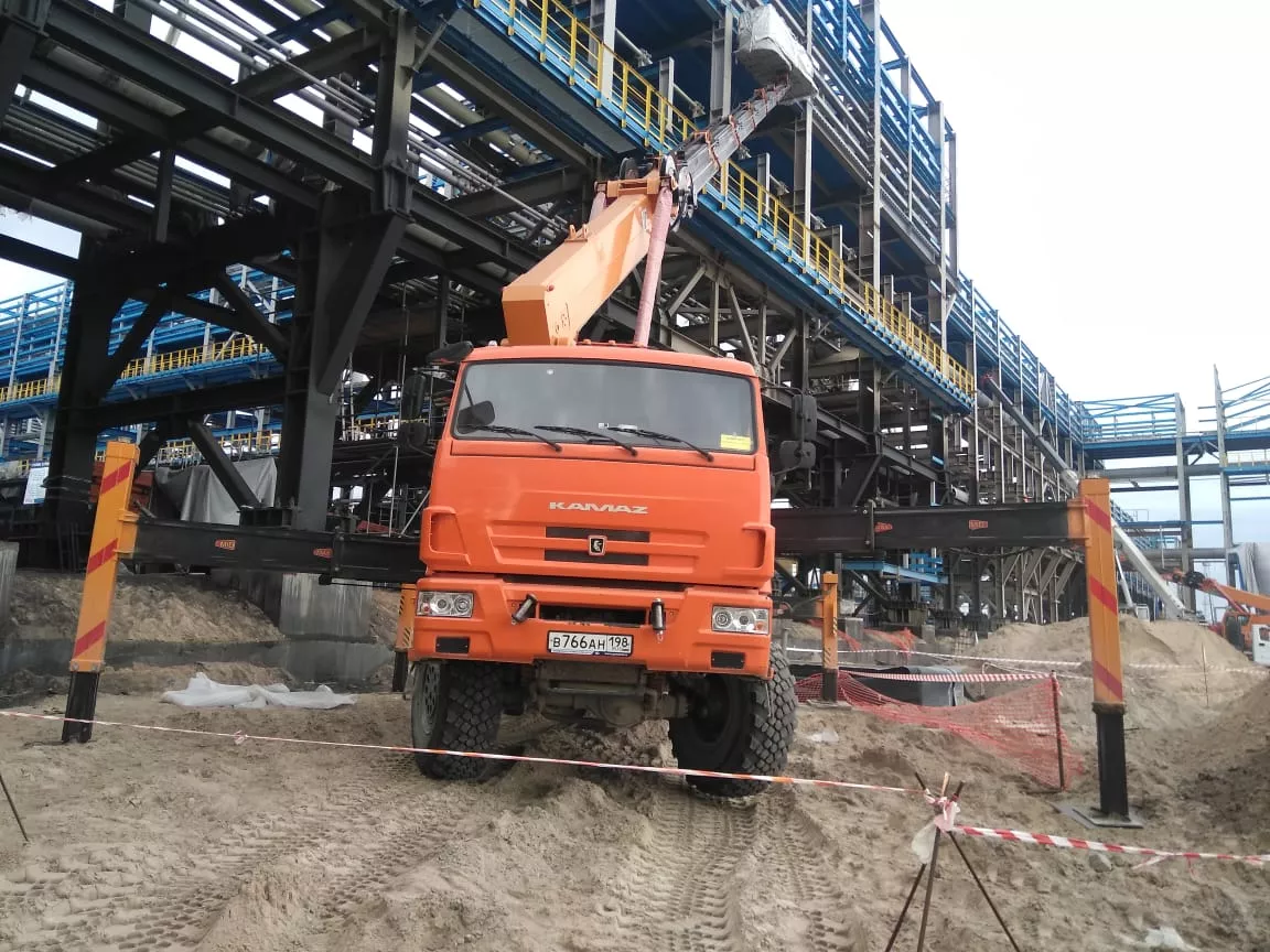 Аренда автовышки телескопической 28м