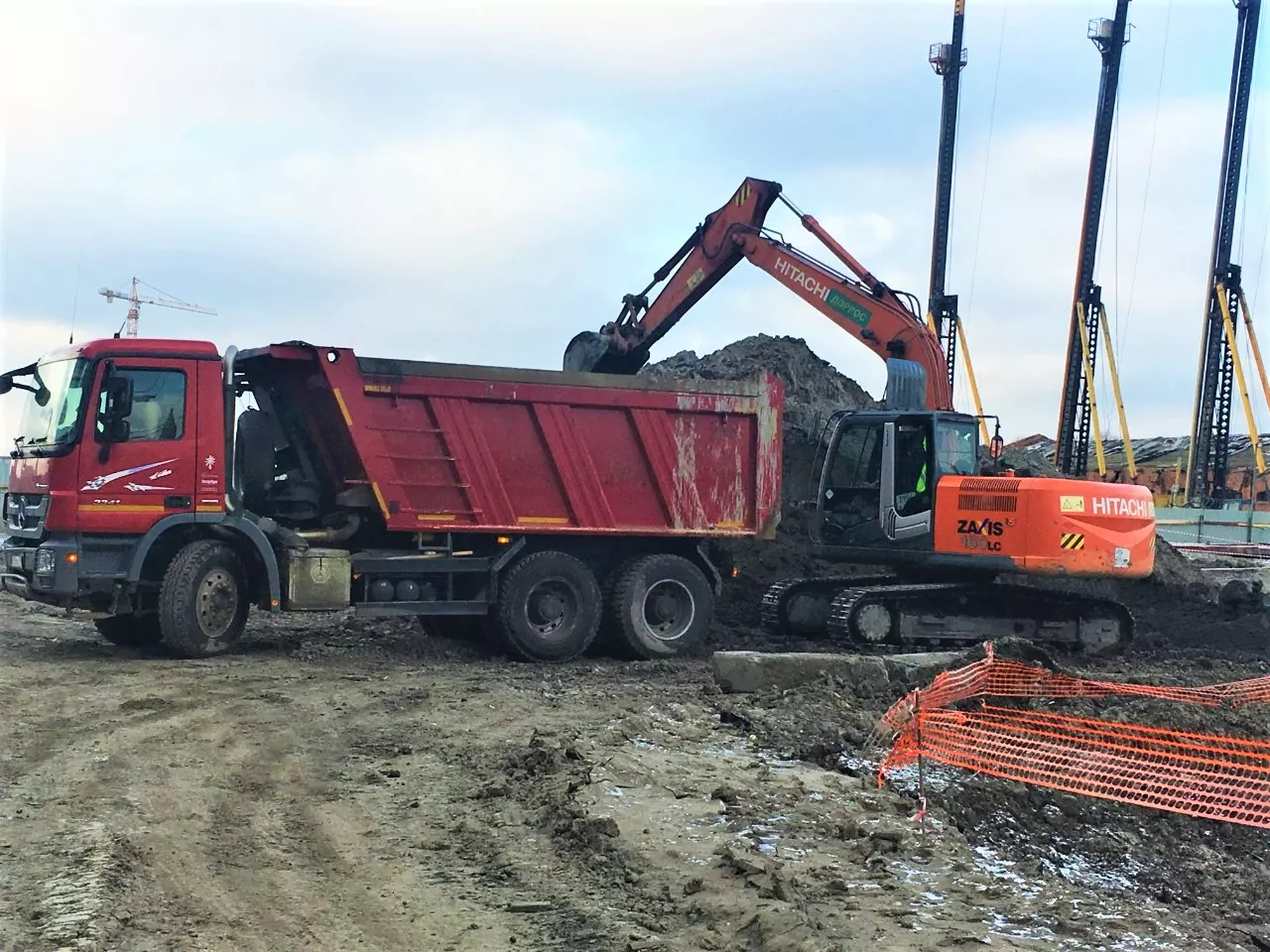 Аренда шоссейного самосвала 20м³