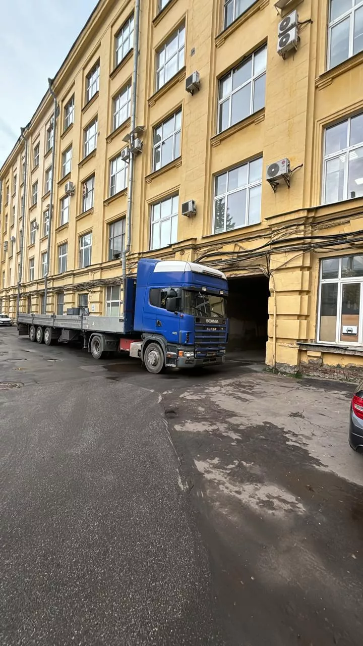 Аренда полноприводной шаланды 27м