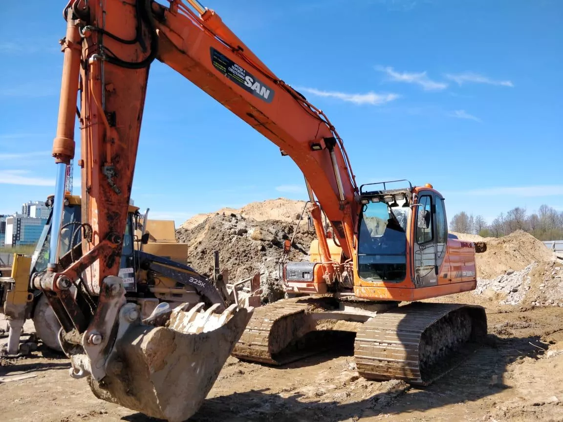Аренда гусеничного экскаватора Doosan 255