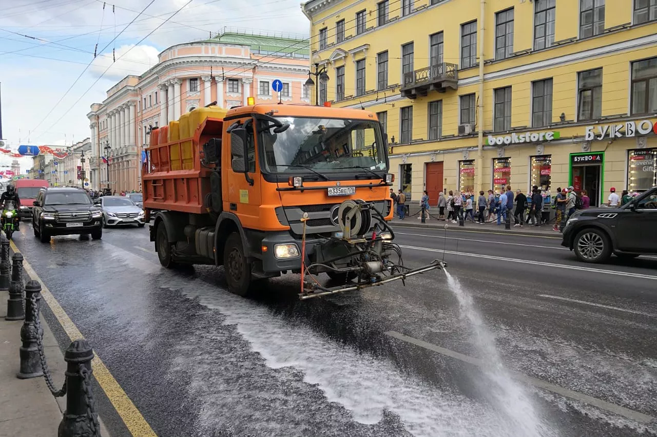 Аренда КДМ на базе Камаза
