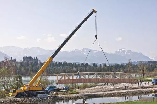 Аренда автокрана 200 тонн